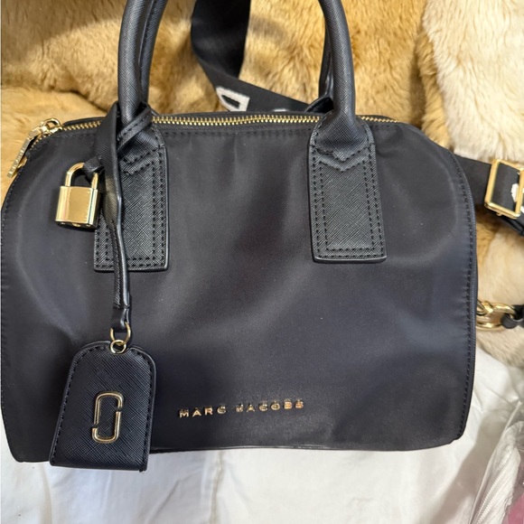 Marc Jacobs Black Handbag - Picture 7 of 7